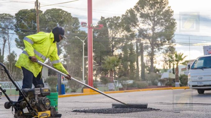 Más de 800 baches atendidos por el Municipio esta semana