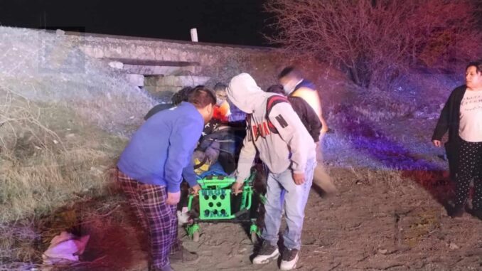 Choque en la carretera a Cuauhtémoc deja una mujer lesionada
