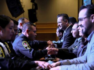 Encabeza alcalde Bonilla ceremonia de ascensos de grado de 135 policías municipales