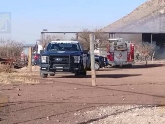 Incendio en rancho del Portal del Fresno consume pastura y madera 