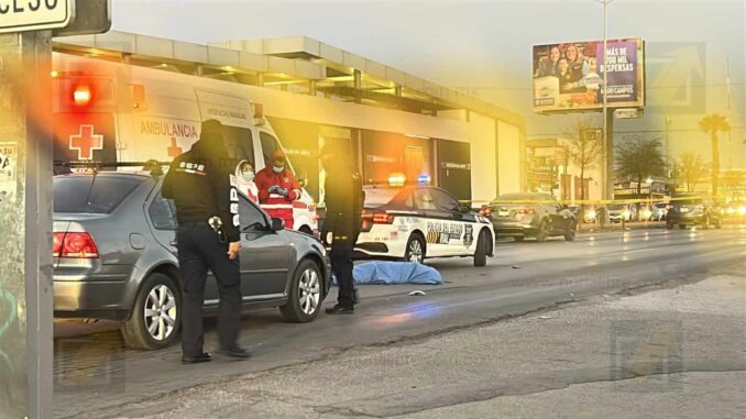 Hombre muere tras atropello en cruce peatonal de Tecnológico y Centauro del Norte