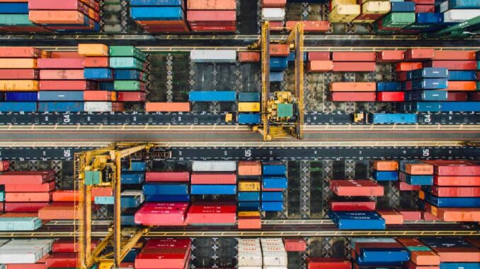 Trump anuncia que aranceles de 25% a México arrancan el 4 de marzo