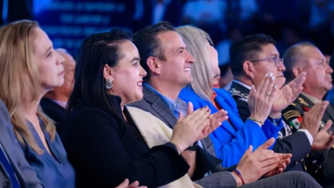 Asiste alcalde Bonilla a 3er informe de Maru Campos en Parral; reconoce logros y la iniciativa Nutri Chihuahua