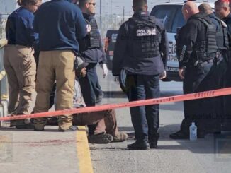 Hombre en situación de calle es rescatado tras intentar lanzarse de un puente