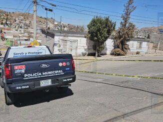 Localizan a hombre sin vida en el porche de una vivienda en la colonia San Rafael