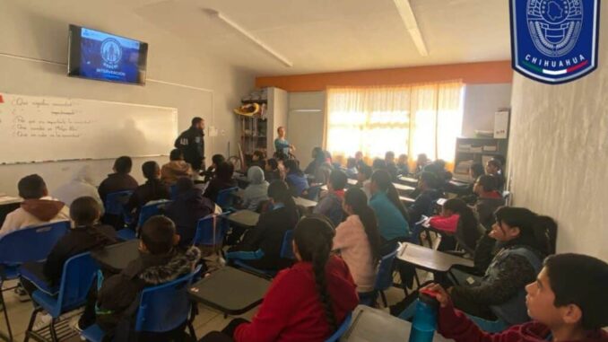 Lleva GOECHI pláticas de concientización a la escuela primaria Juan Rangel de Biezma