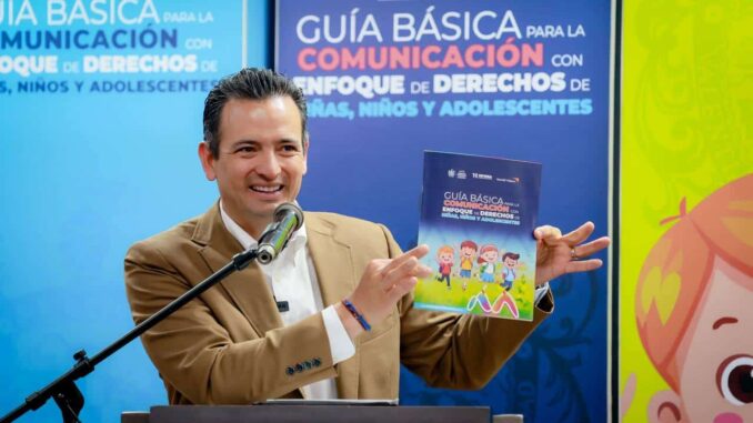 Presenta alcalde Guía Básica para Comunicación de derechos de niñas, niños y adolescentes