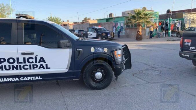 Mujer resulta herida con machete tras conflicto vial en Los Portales