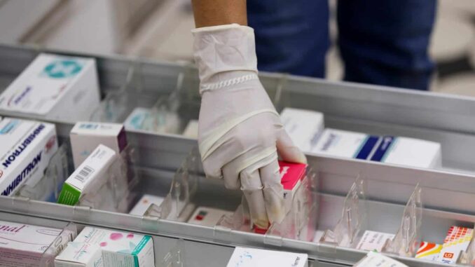 Gobierno federal anula licitación de medicamentos; detectó sobreprecio y corrupción