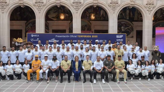 Maru Campos acompaña a Dorados de Chihuahua en la presentación de la temporada 2025 de la LMB