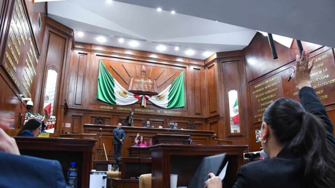 Aguascalientes declara las corridas de toros y peleas de gallos como patrimonio cultural