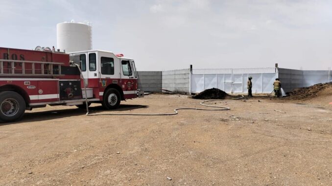 Atiende Departamento de Bomberos incendio en inmediaciones de la Asociación Ganadera