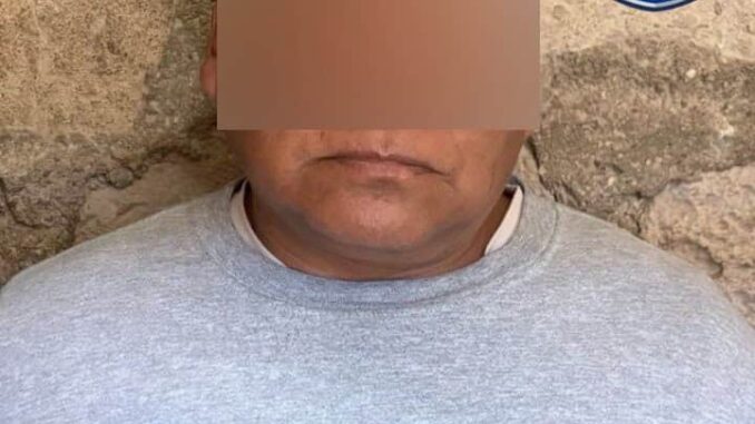 Notifica AEI orden de aprehensión por el delito de violación cometido en Batopilas