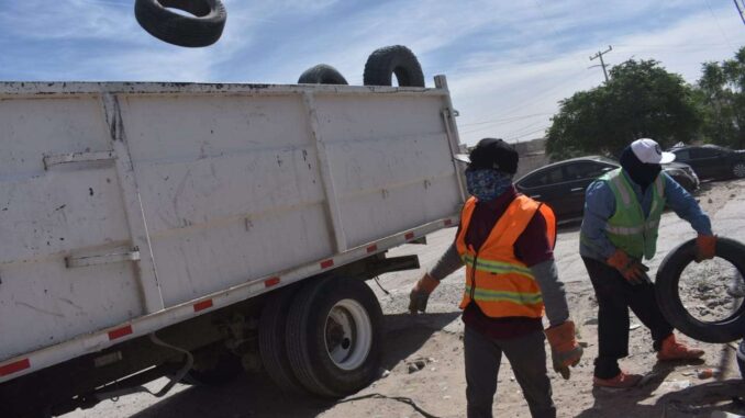 Retiran 950 toneladas de basura y llantas en colonias del suroriente
