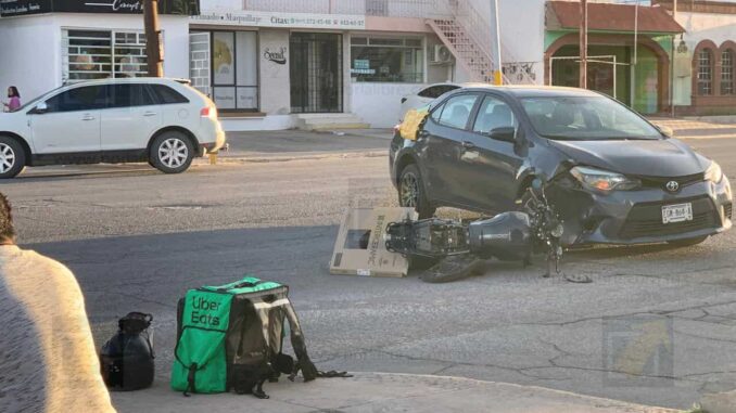 Le cortan el paso a repartidor de plataforma en cruce de San Felipe