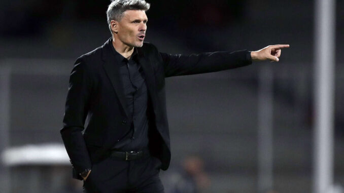 El Santos Laguna anuncia el despido del entrenador argentino Fernando Ortiz