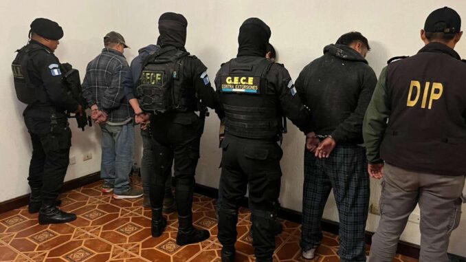 Guatemala desmantela un laboratorio de drogas y detiene a un mexicano