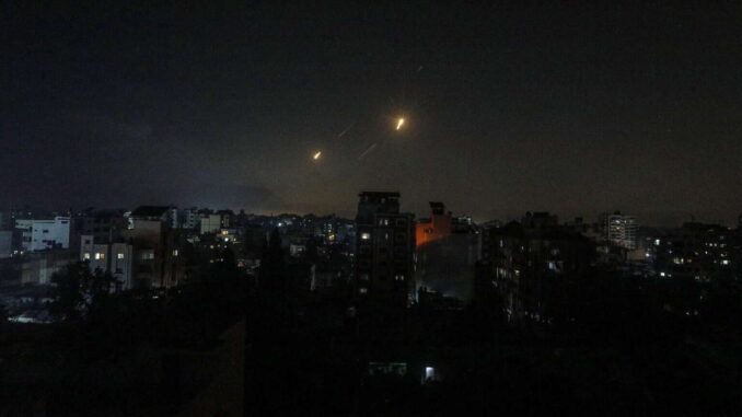 SRE llama a connaciones en Medio Oriente a extremar precauciones y ofrece asistencia consular