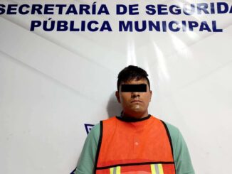 Lo arrestan en vehículo robado y con una arma larga