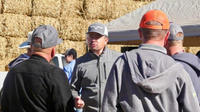 Excuñado de diputado panista emprende acción legal por falsa acusación basada en su orientación s€xual