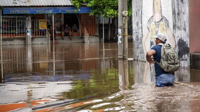 Sheinbaum viajará a Oaxaca para supervisar labores de auxilio tras el paso del huracán «Erick»