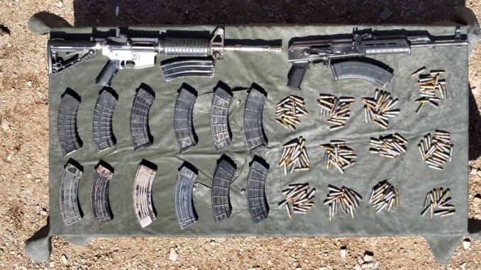 Aseguran armas y cartuchos en Ejido El Largo Maderal