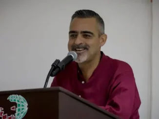 Reportan el retiro de visa de alcalde morenista de Puerto Peñasco y su familia al intentar ingresar a EU
