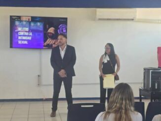 Imparte Fiscalía Noroeste plática a estudiantes del CETIS 93 sobre los riesgos de consumir y/o compartir pornografía