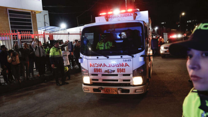 México condena atentado contra aspirante presidencial colombiano, Miguel Uribe