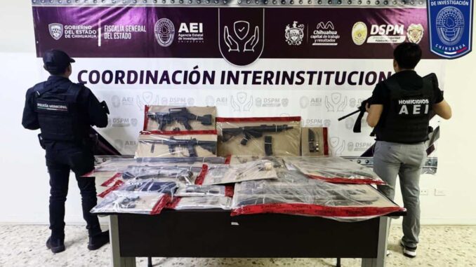 Asegura FGE armas, cartuchos y evidencia de interés en cateos simultáneos 