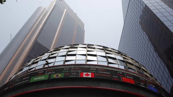 La bolsa mexicana pierde un 0.27% y liga cinco sesiones a la baja