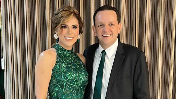 Esposo de la gobernadora Marina del Pilar renuncia a su cargo en el gobierno de BC