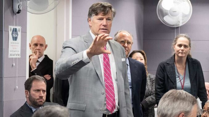 Sheinbaum anuncia visita de Christopher Landau a México; se preparará encuentro con Marco Rubio