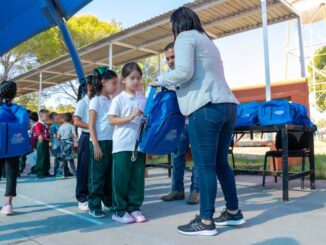 Llega programa Mi Bolsa Escolar del Gobierno Municipal a escuelas primarias y secundarias