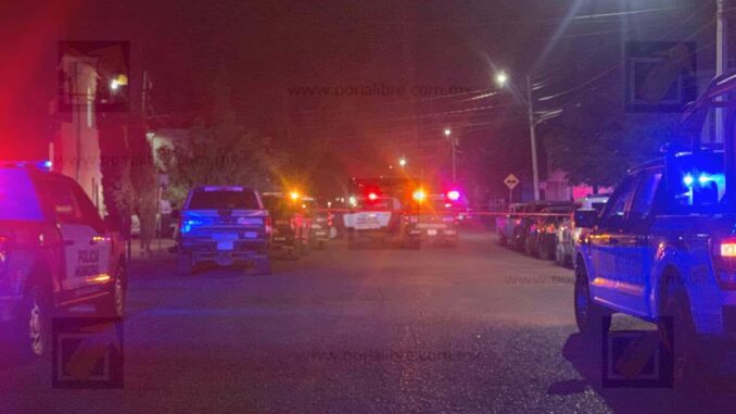 Mujer resulta herida de un disparo en tienda de abarrotes de la Campesina