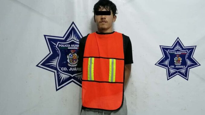 Arrestan a sujeto por robo a escuela; lo relacionan con asalto a Joyería