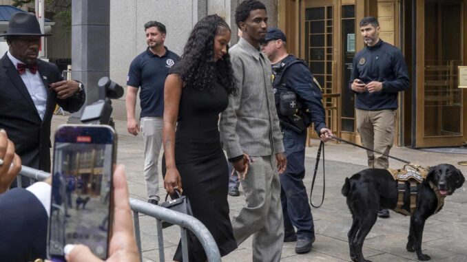 Diddy esperará su sentencia desde prisión tras ser condenado por los cargos menos graves