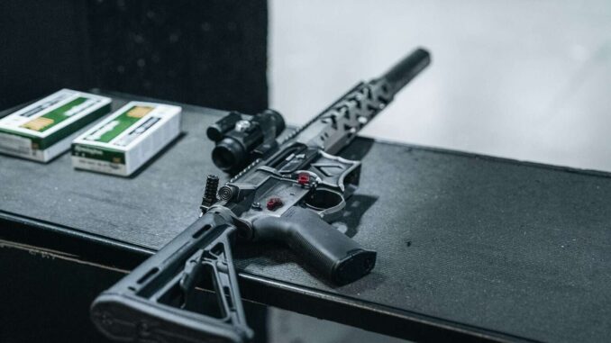 Sheinbaum pide reciprocidad a EE.UU. para frenar tráfico de armas hacia México