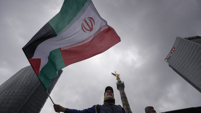 México afirma que 175 connacionales han evacuado Oriente Medio tras los ataques de EE.UU.