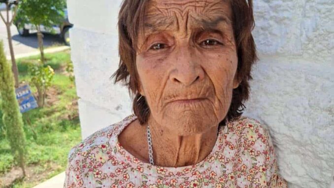 Buscan a los familiares de mujer de la tercera edad extraviada en la colonia Chapultepec