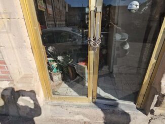Vandalizan tienda de artículos religiosos en el Centro