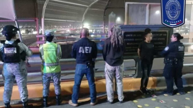 Entrega AEI a las autoridades americanas a mujer buscada por tráfico de drogas