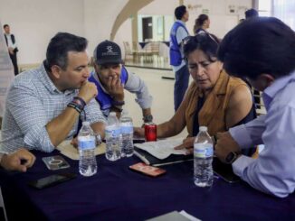 Atiende alcalde Bonilla y directores necesidades de las colonias en el «Jueves entre vecinos»