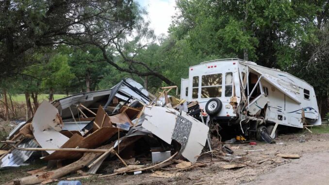 Las inundaciones «históricas» en Nuevo México dejan tres muertos, incluyendo dos niños