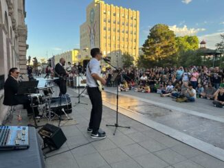 Fusionan exposición Mafalda 614 y la música de The Beatles en Centro de Desarrollo Cultural