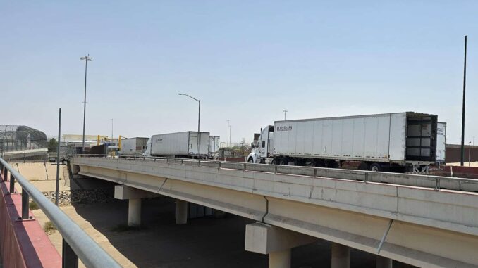 Prórroga a aranceles es un alivio temporal para México, pero responde a intereses de Trump