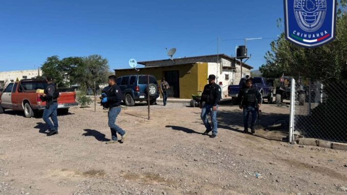 Investigan ejecución de comisario ejidal y su hijo en comunidad de Coyame