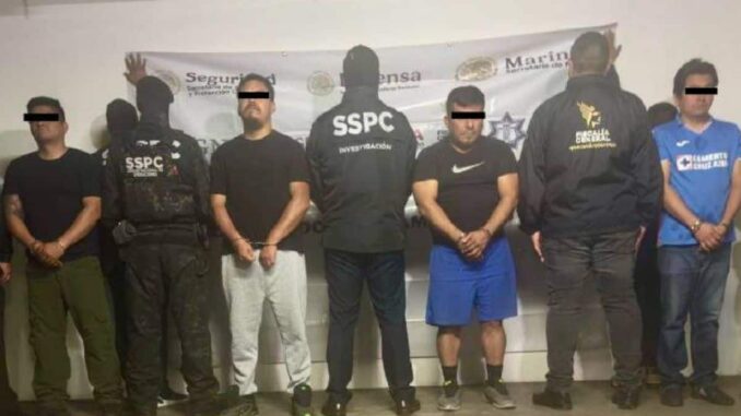 Detienen en Puebla a expolicías que brindaban protección a criminales