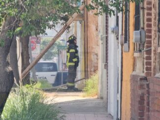 Se quema vivienda en ruinas de la colonia Obrera