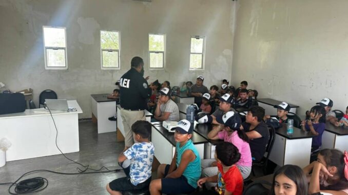 Participa GOECHI en veraneada del DIF en Parral